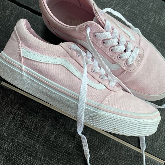 Vans Pink size 3Y - Picture 2 of 5